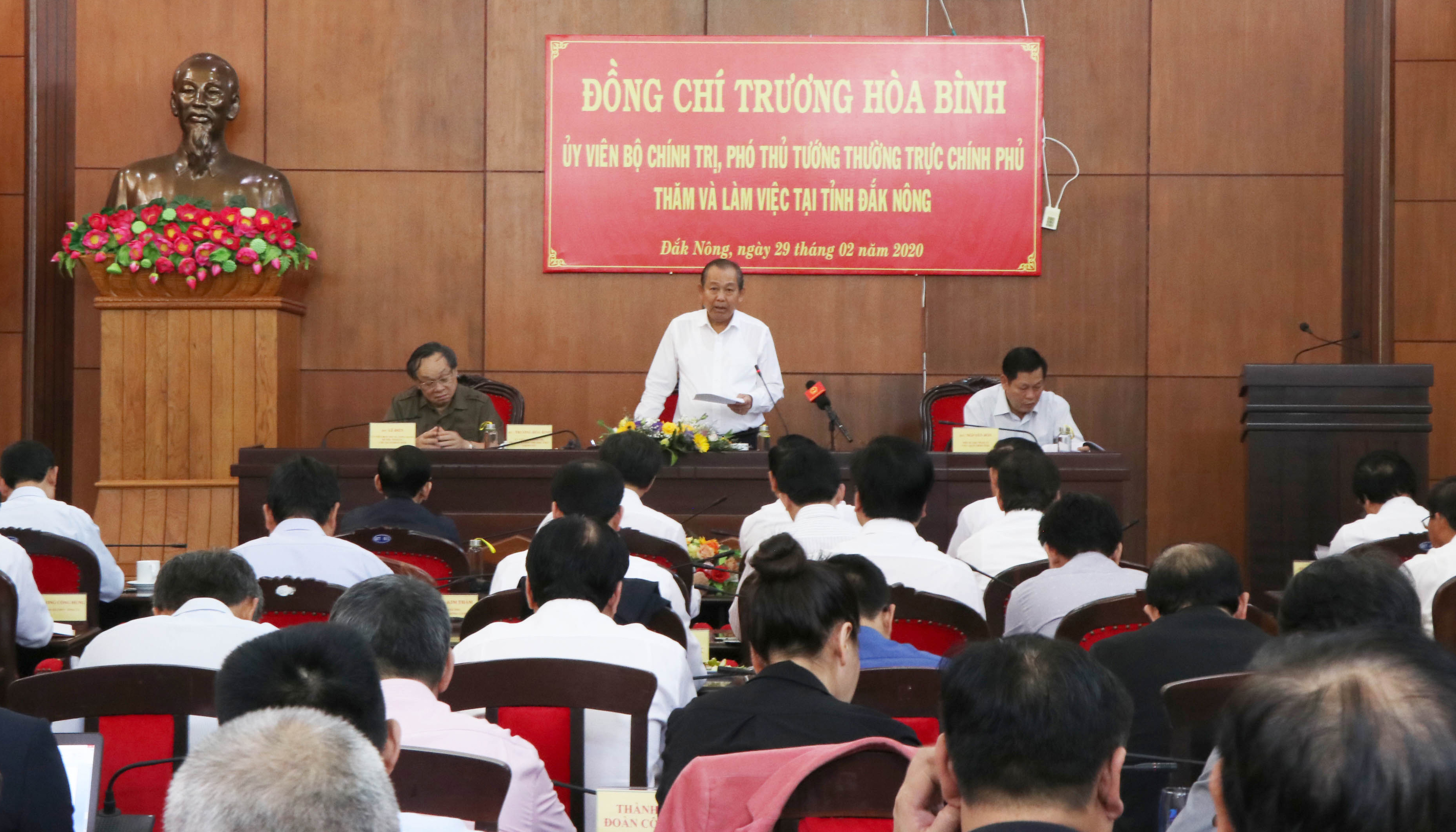 Phó thủ tướng Thường trực Trương Hòa Bình làm việc tại Đắk Nông

